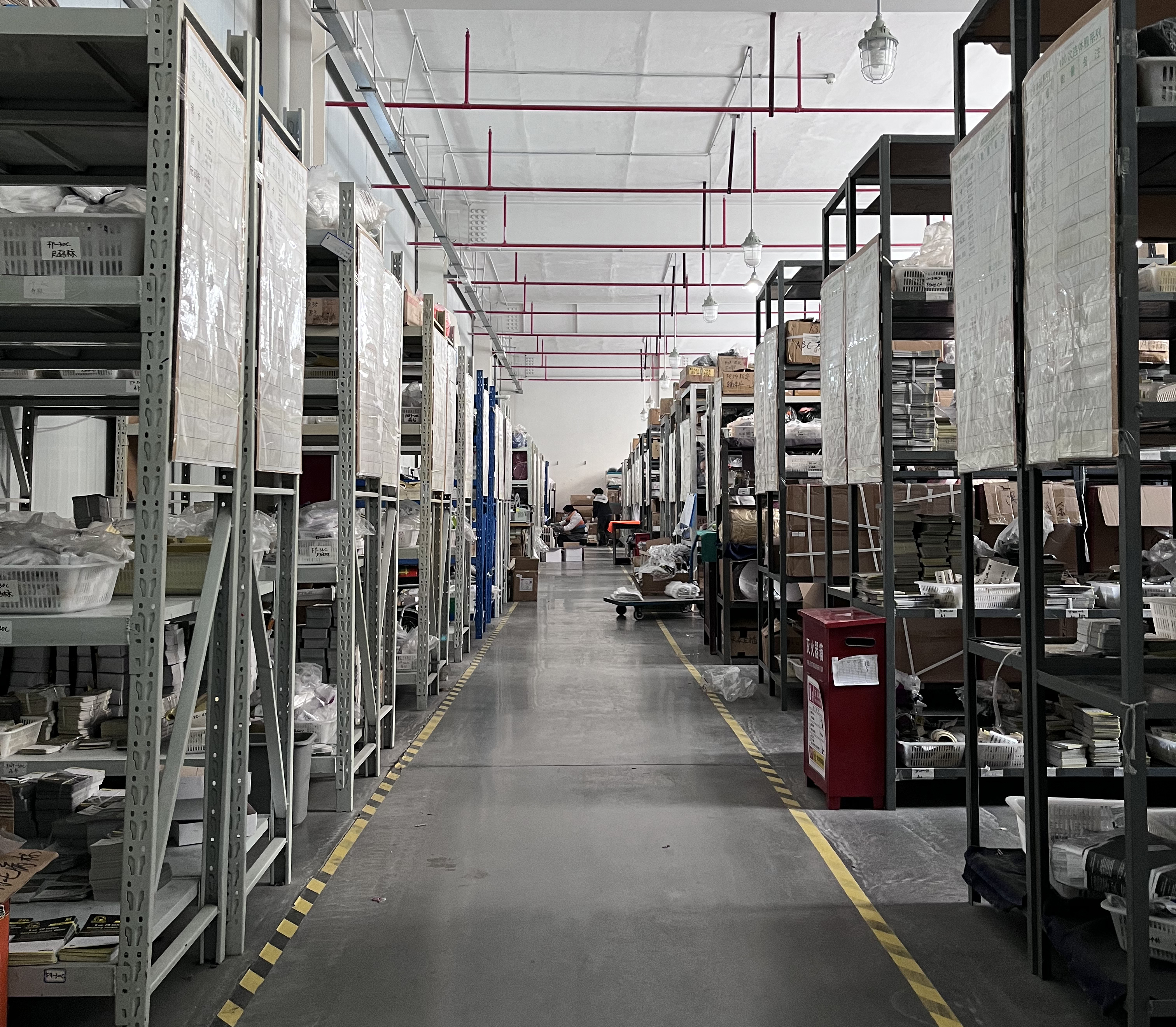 Accessories warehouse