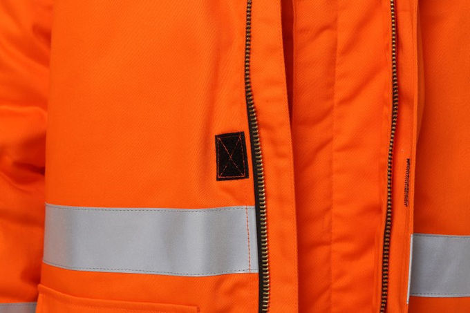EN342 Fire Resistant Winter Jacket , 1% Carbon Fiber Cold Weather Workwear 4
